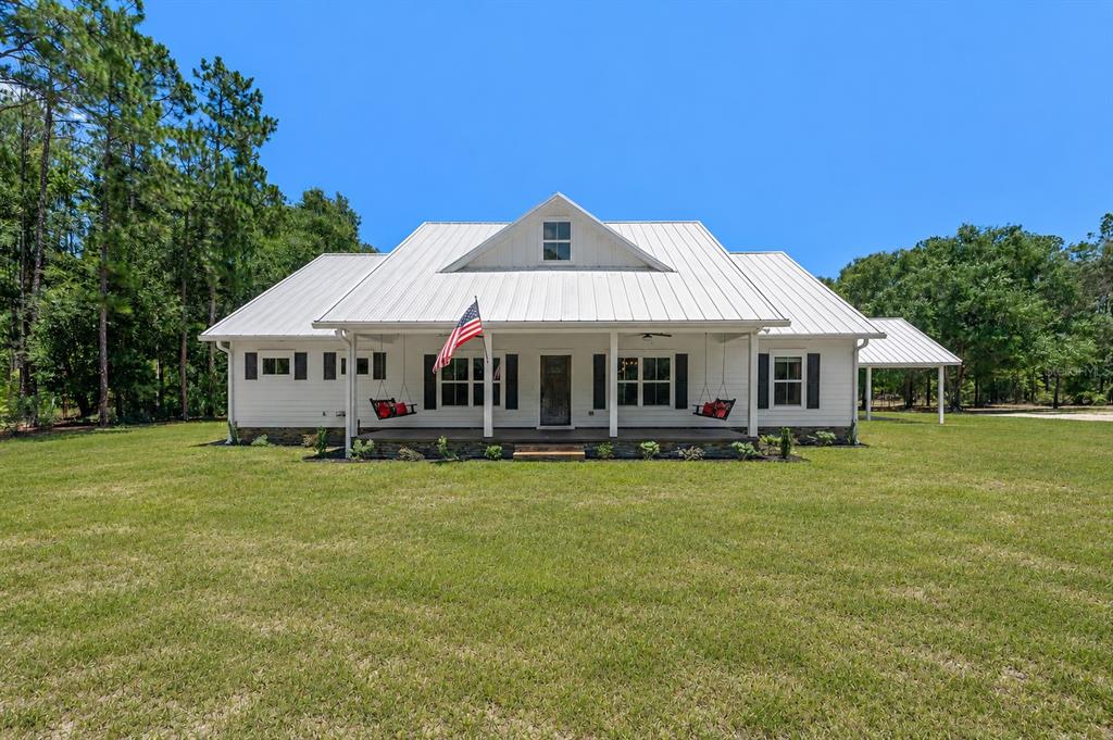 357 SW CONESTOGA WAY
