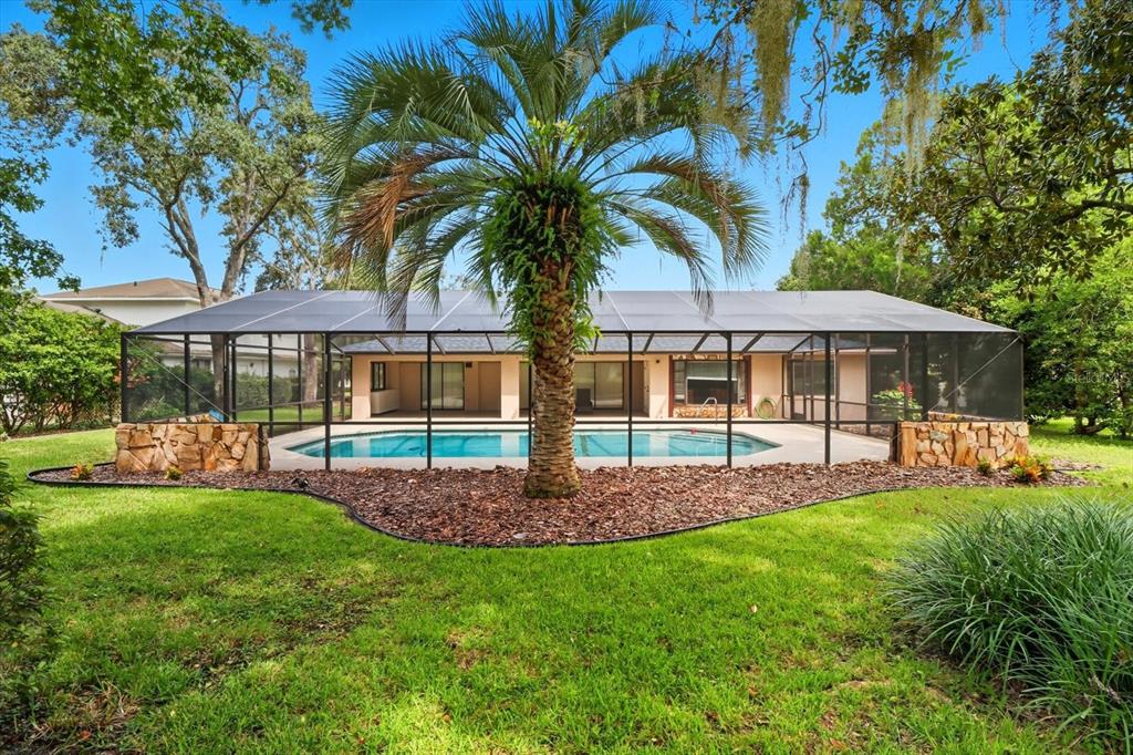 5 BYRSONIMA COURT