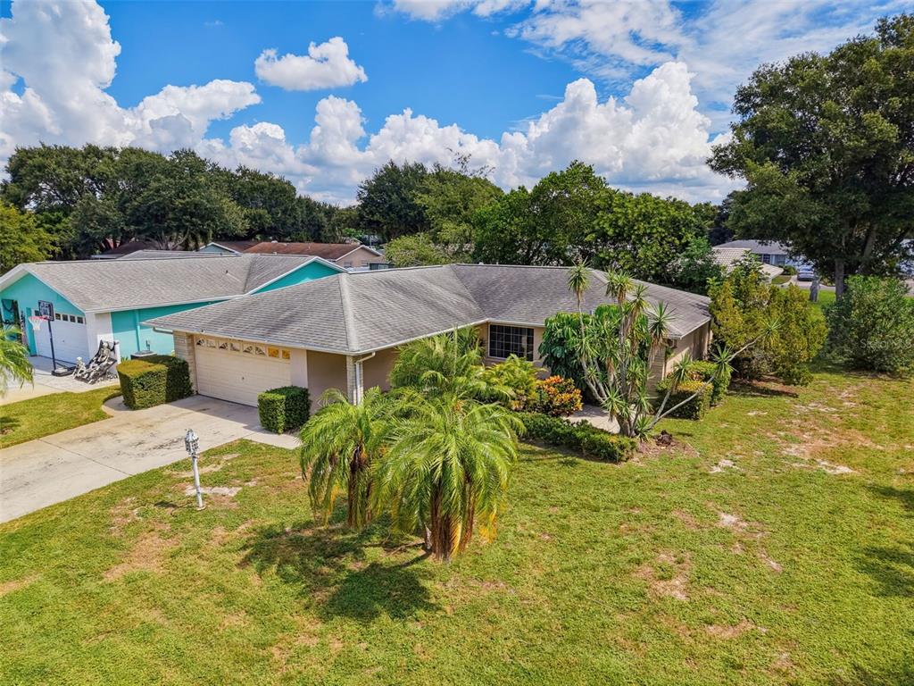 2580 WINDWOOD DRIVE, CLEARWATER, FL — photo 3 of 76