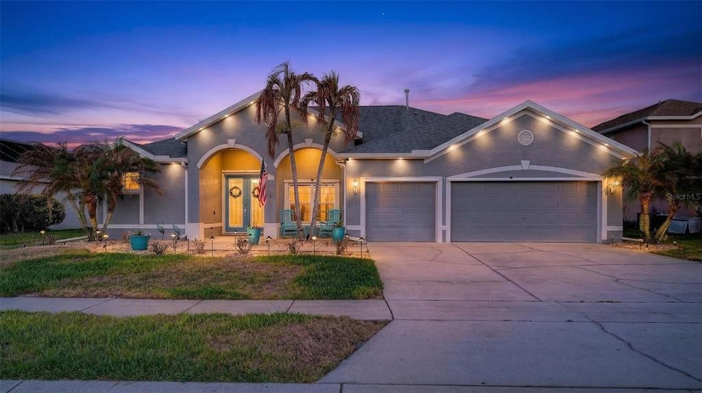 402 STONEHENGE CIRCLE