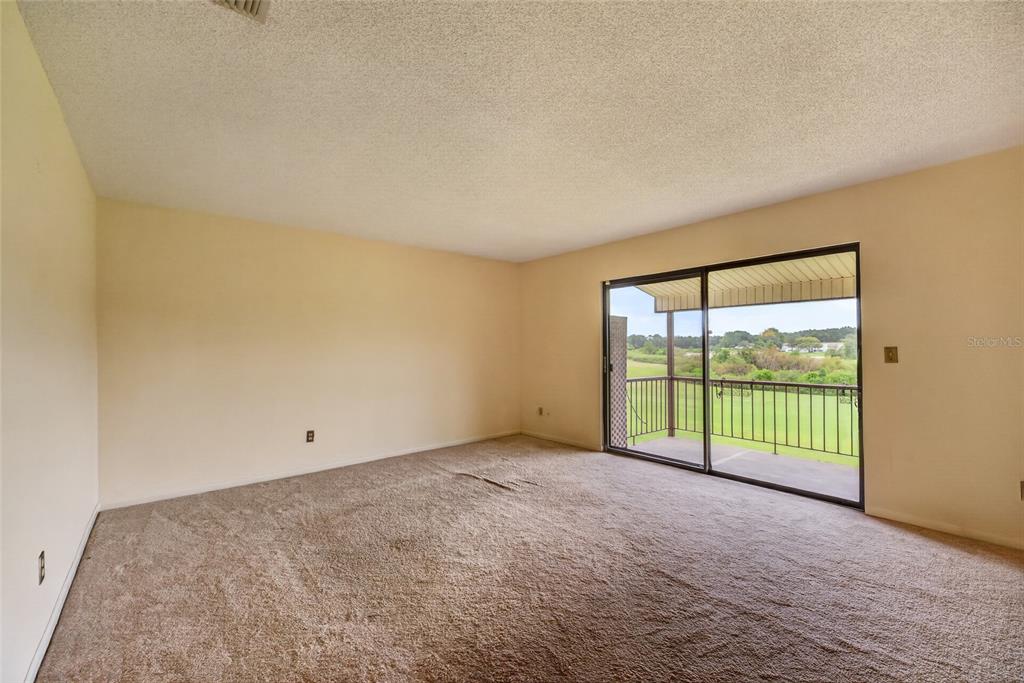 530 FAIRWAYS CIRCLE UNIT B, OCALA, FL — photo 4 of 16