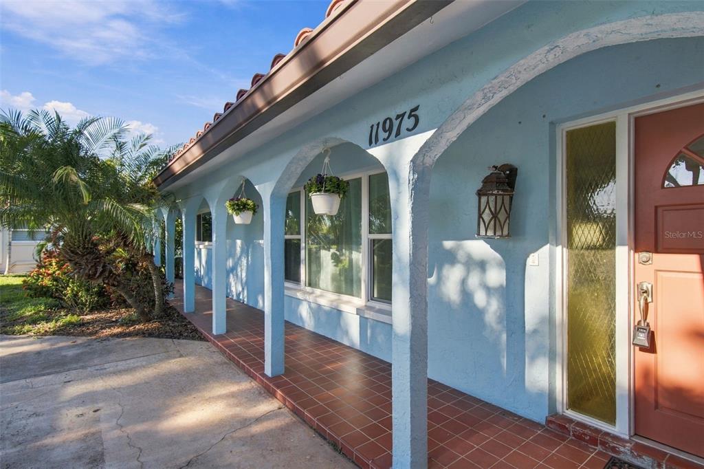 11975 7TH STREET E, TREASURE ISLAND, FL — photo 5 of 30