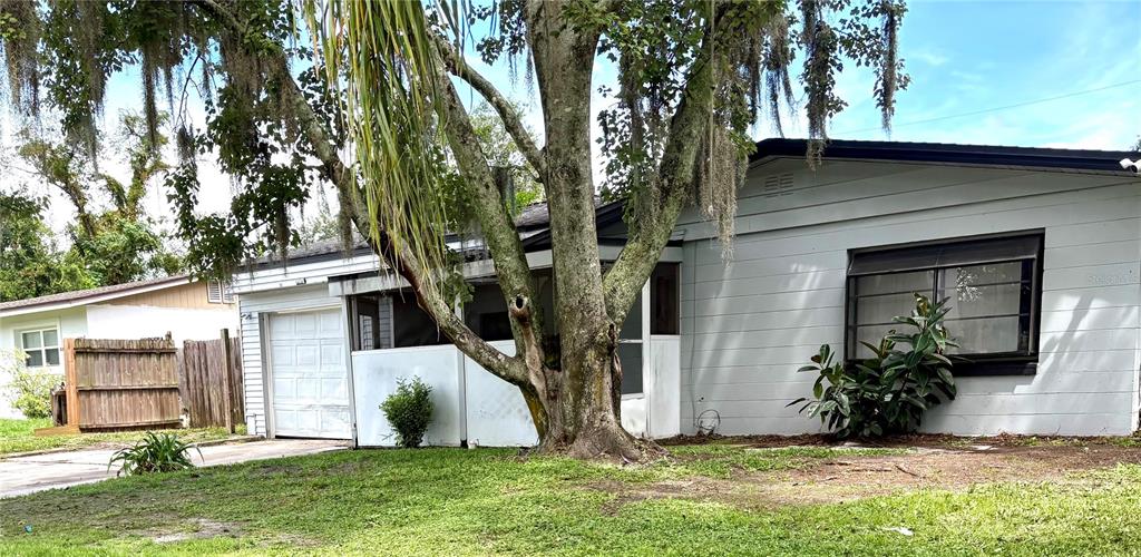 700 HILLVIEW DRIVE