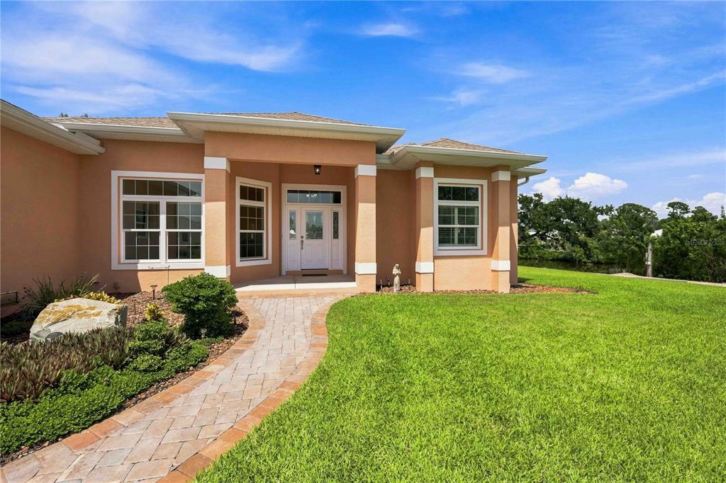 200 MONTANA AVENUE, NOKOMIS, FL — photo 3 of 30