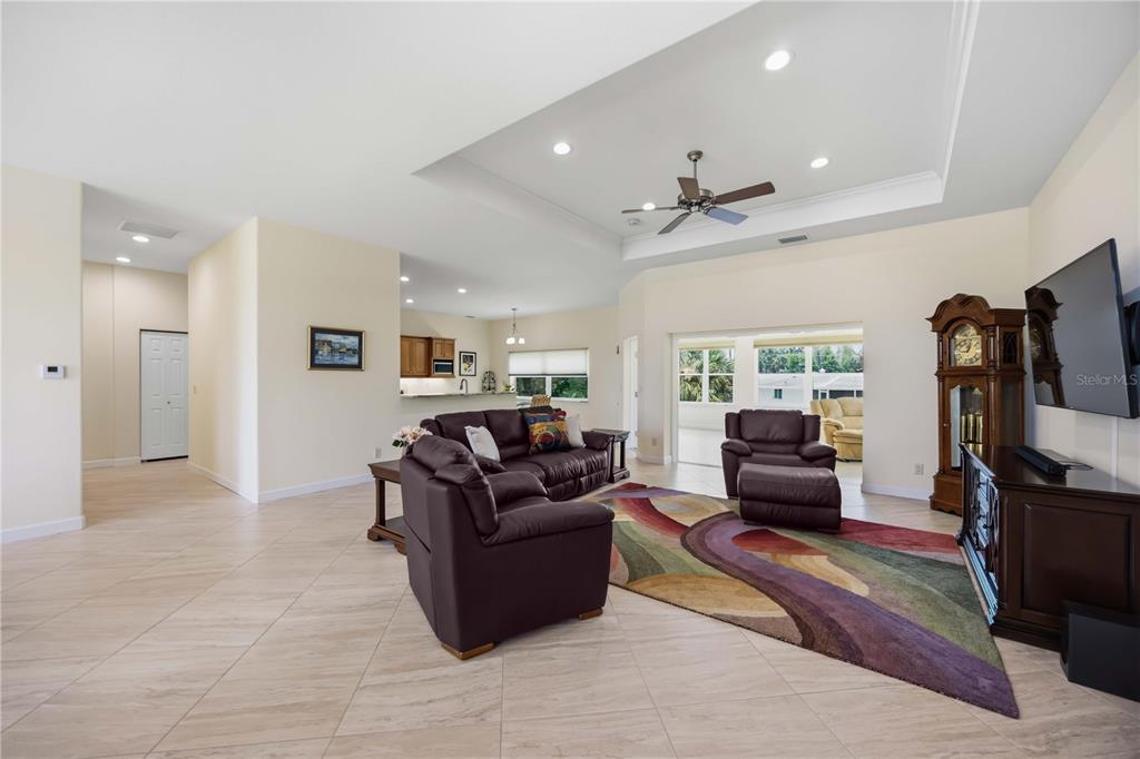 200 MONTANA AVENUE, NOKOMIS, FL — photo 4 of 30