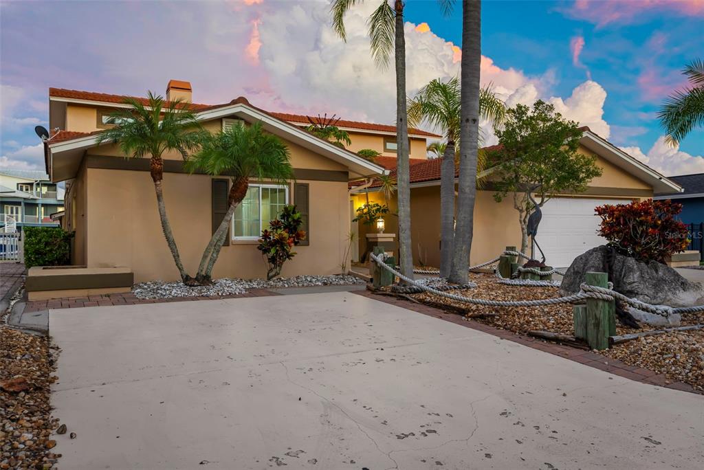 3549 SEAWAY DRIVE