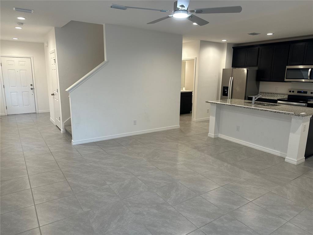 189 GLASS ONION DRIVE, GROVELAND, FL — photo 4 of 19