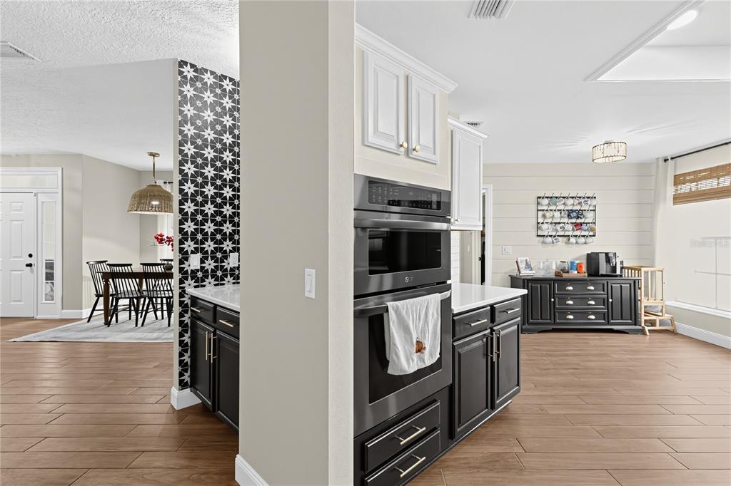15627 INDIAN QUEEN DRIVE, ODESSA, FL — photo 5 of 24