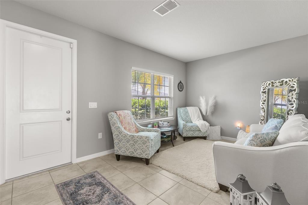 1596 EUCALYPTUS WAY, DAVENPORT, FL — photo 4 of 52