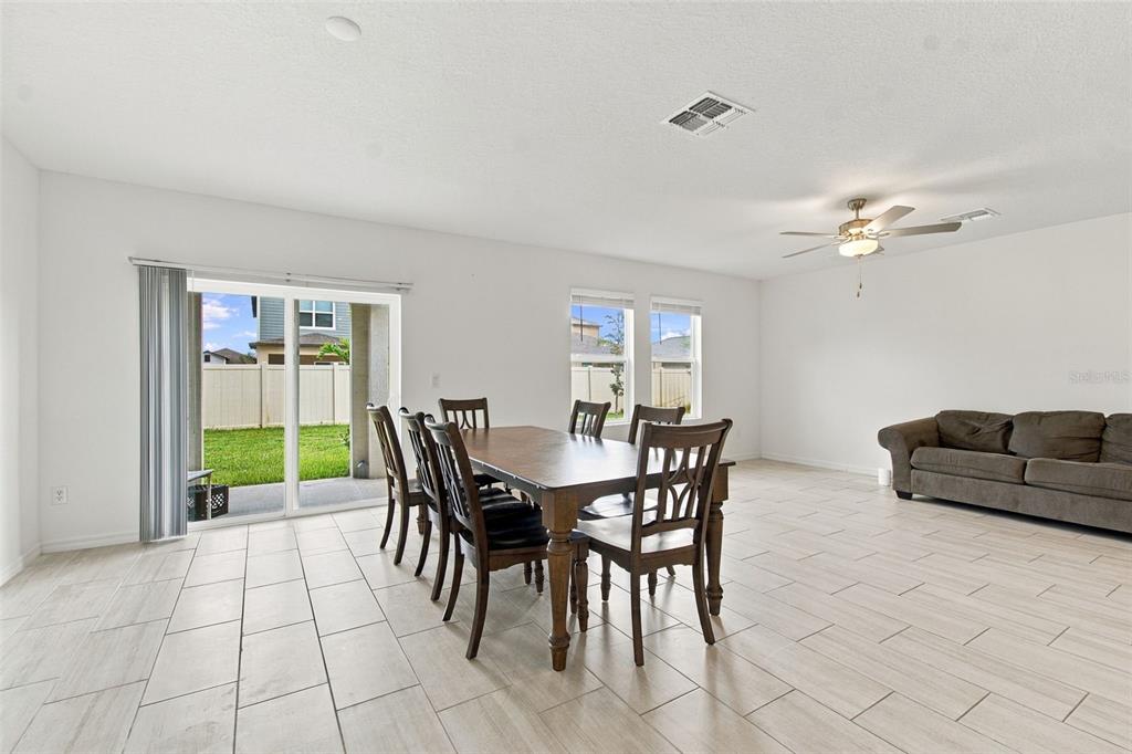 2013 LANIER ROAD, ZEPHYRHILLS, FL — photo 4 of 21