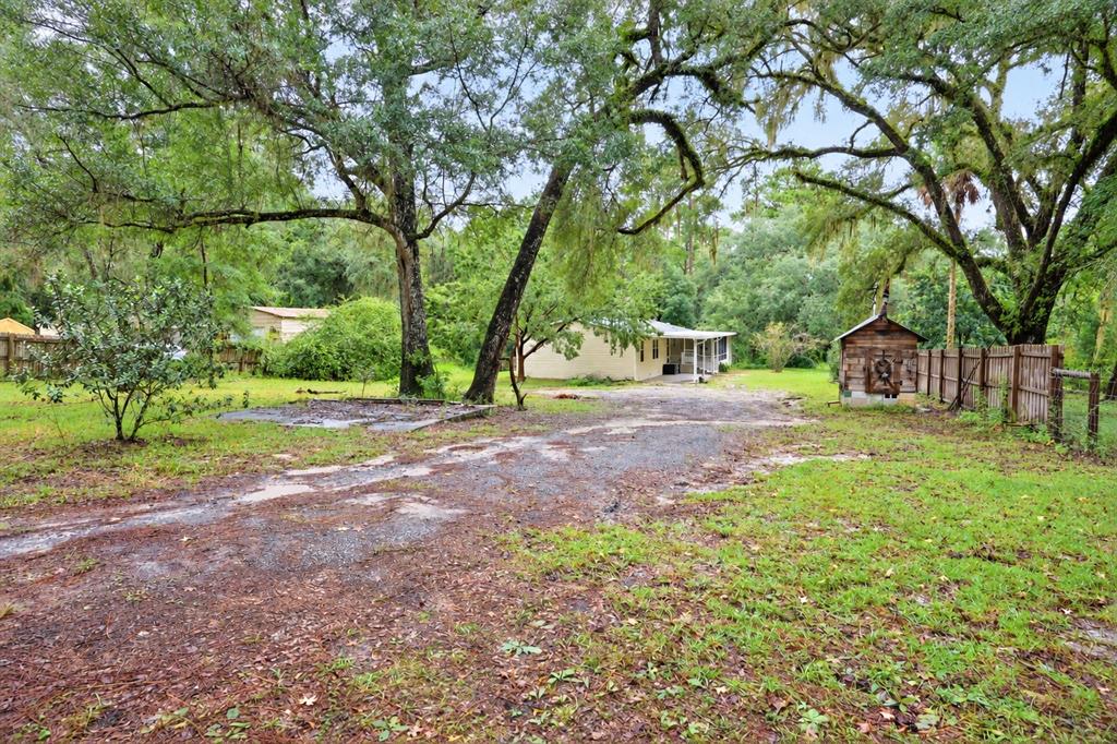 16145 SE 56TH PLACE ROAD, OCKLAWAHA, FL — photo 2 of 27