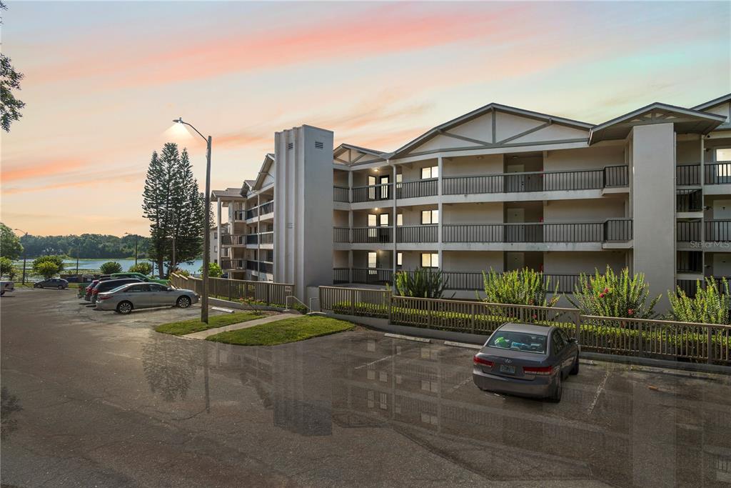 1054 LOTUS COVE COURT UNIT 623