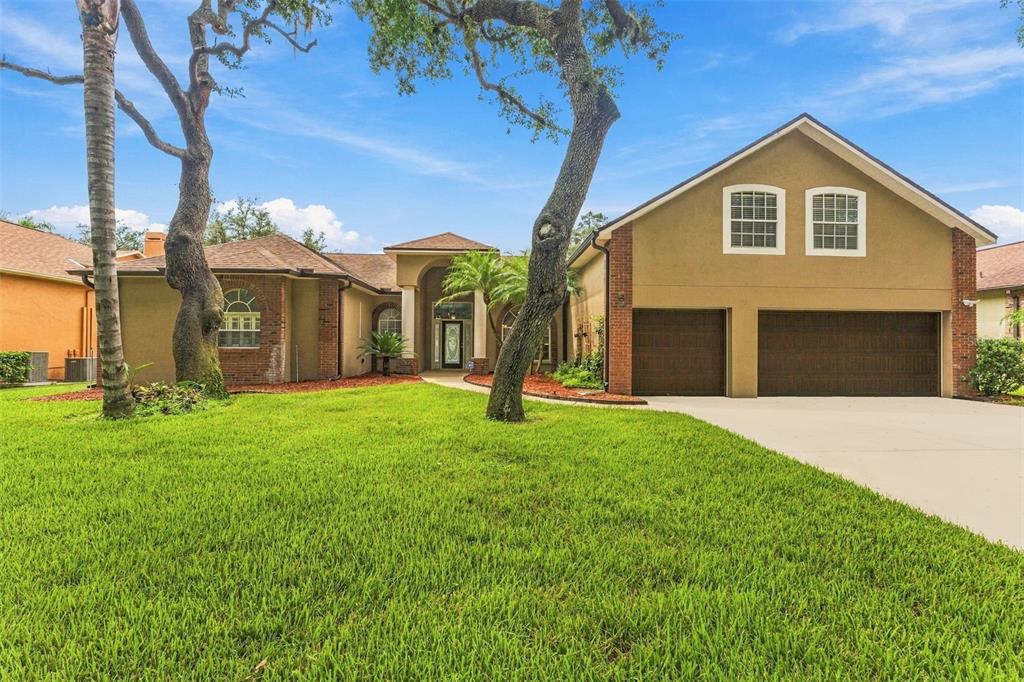 2561 REGAL RIVER ROAD, VALRICO, FL — photo 3 of 30