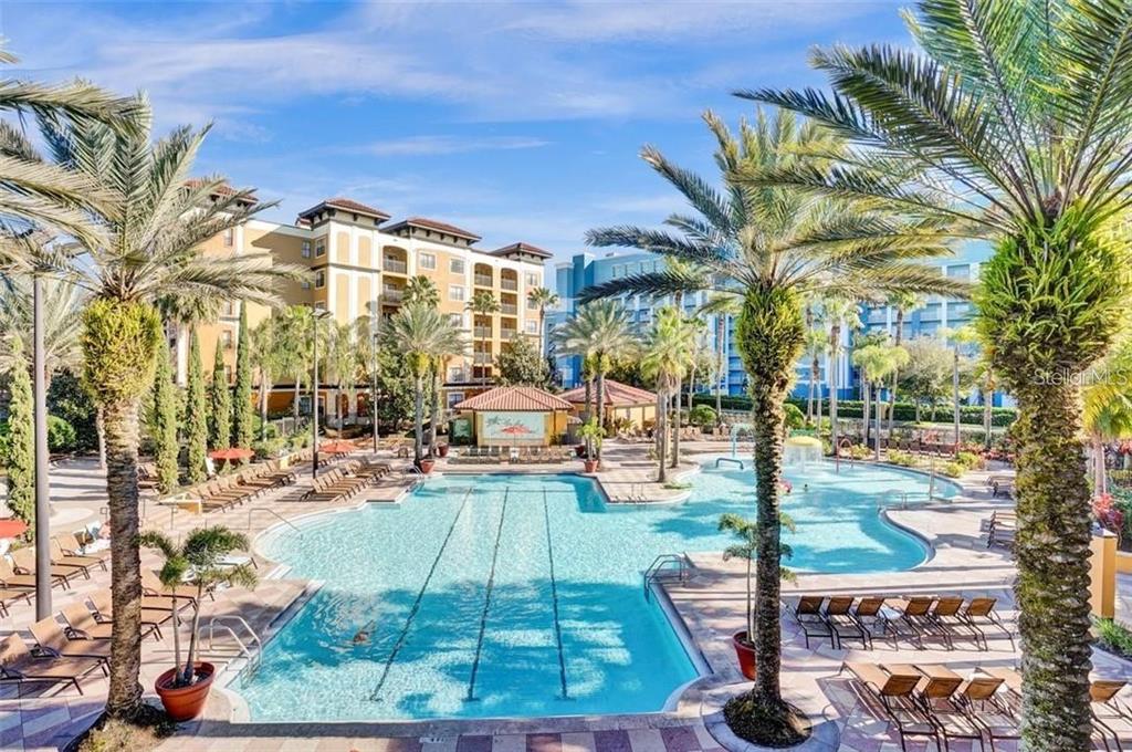 12527 FLORIDAYS RESORT DRIVE UNIT 205E