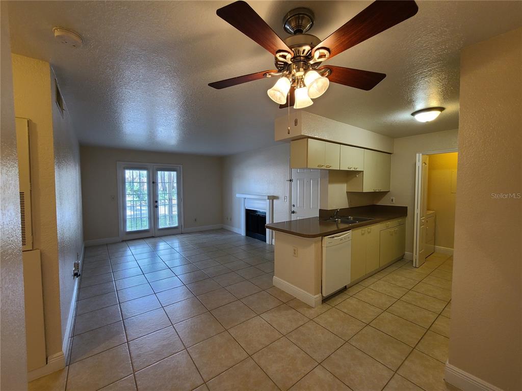 2550 N ALAFAYA TRAIL UNIT 6108, ORLANDO, FL — photo 4 of 21