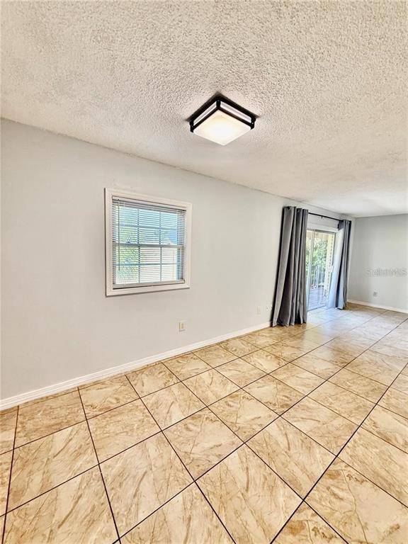 103 GEORGETOWN DRIVE UNIT D, CASSELBERRY, FL — photo 2 of 23