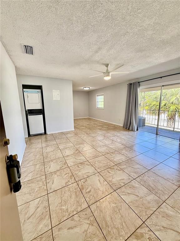 103 GEORGETOWN DRIVE UNIT D, CASSELBERRY, FL — photo 4 of 23