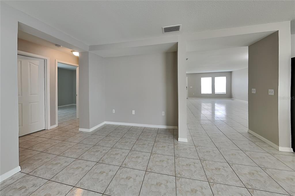 2483 BROWNWOOD DRIVE, MULBERRY, FL — photo 4 of 17