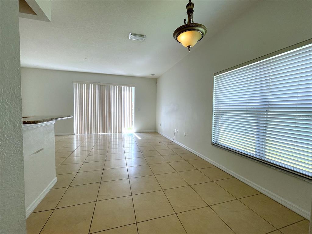 6898 47TH LANE N, PINELLAS PARK, FL — photo 4 of 30