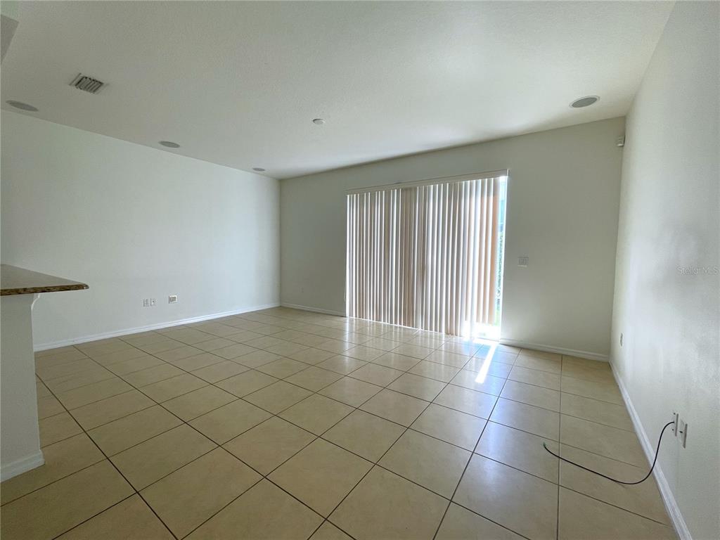6898 47TH LANE N, PINELLAS PARK, FL — photo 5 of 30
