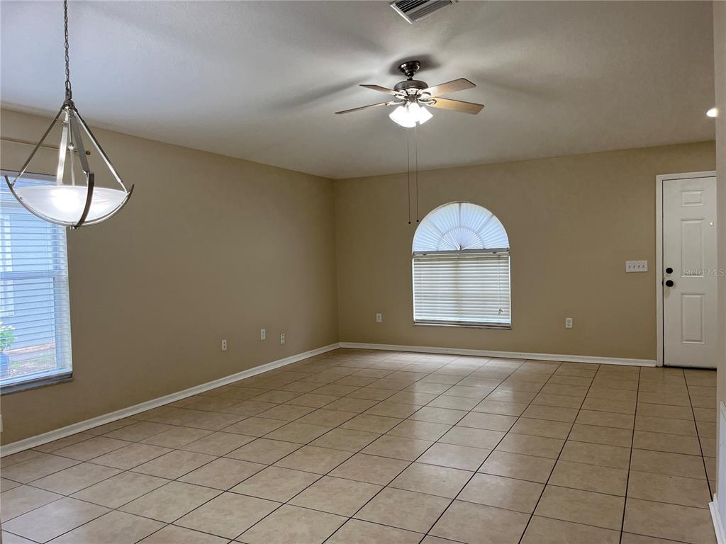 515 SABLE POINTE AVENUE, SEFFNER, FL — photo 5 of 21