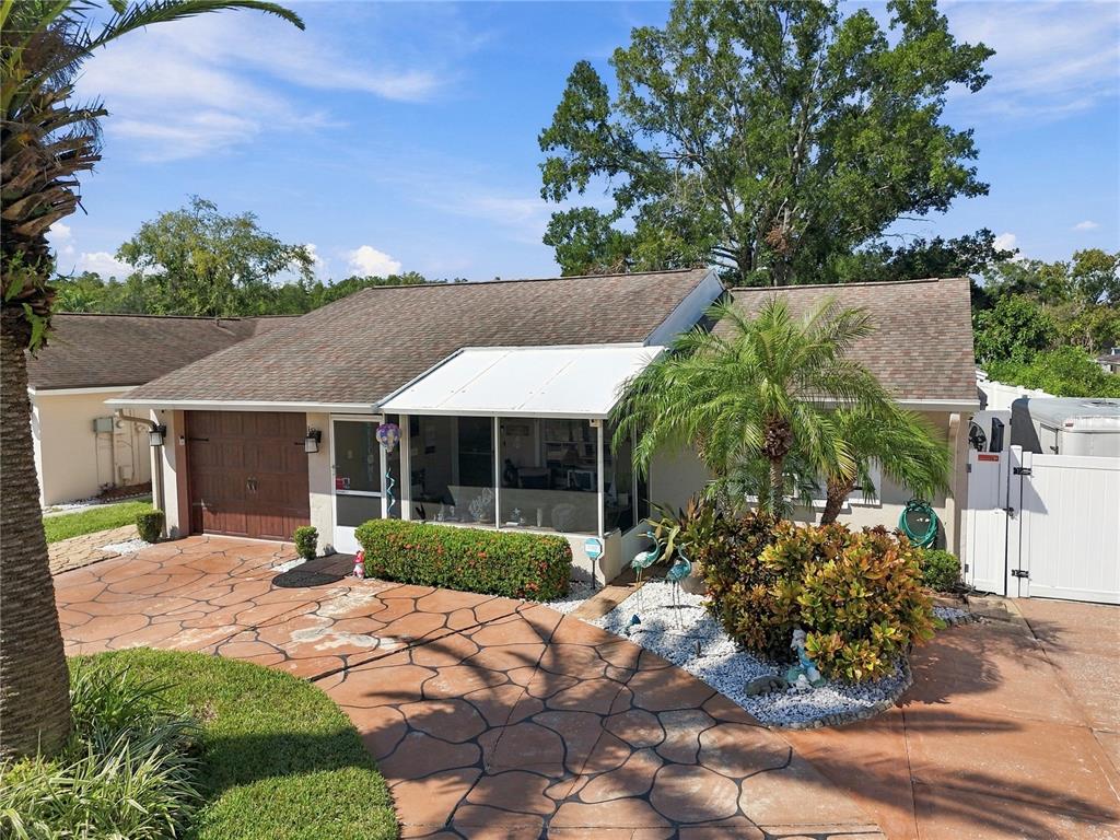 16012 SADDLESTRING DRIVE, TAMPA, FL — photo 2 of 30