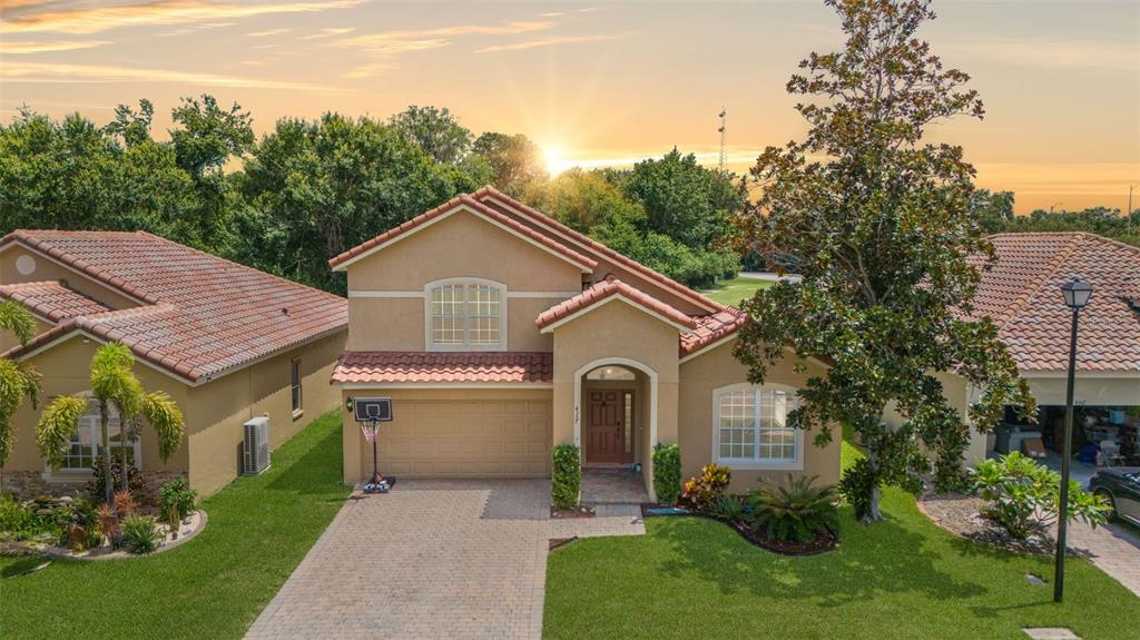 4357 FITZROY REEF DRIVE