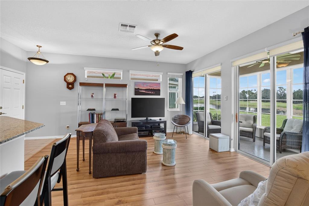 1917 INVERNESS GREENS DRIVE, SUN CITY CENTER, FL — photo 4 of 30