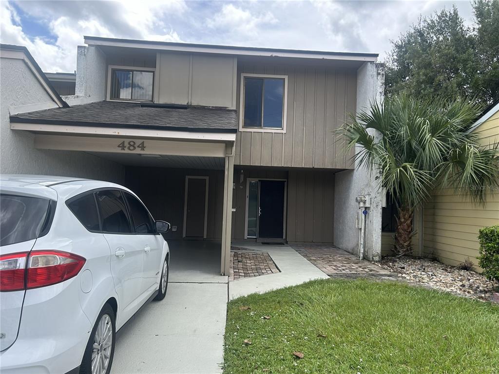 484 PRESTWICK PLACE