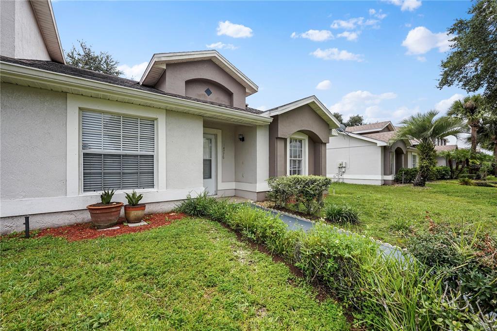 14776 LAGUNA BEACH CIRCLE, ORLANDO, FL — photo 2 of 23