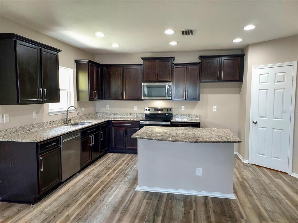 4743 SOMERSET HILL LANE, RIVERVIEW, FL — photo 4 of 24