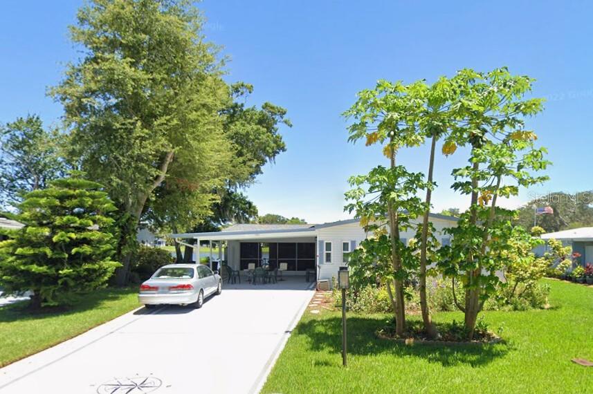 704 CHARTER LANE