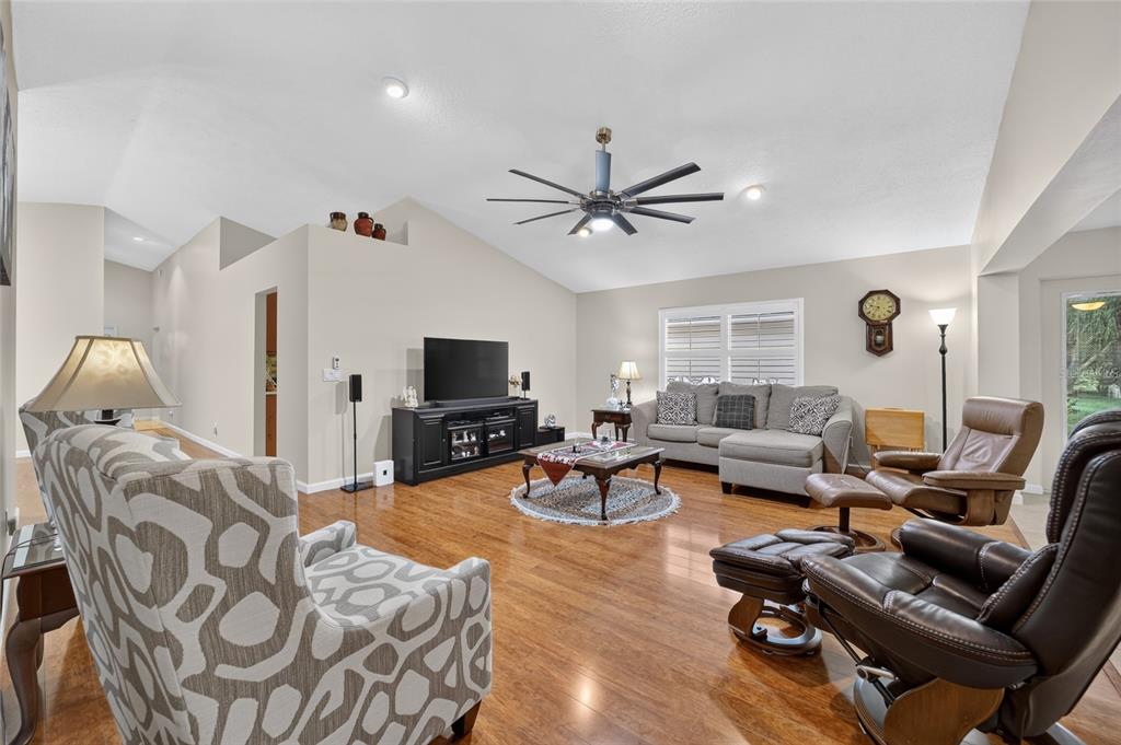 9213 SW 91ST CIRCLE, OCALA, FL — photo 5 of 30