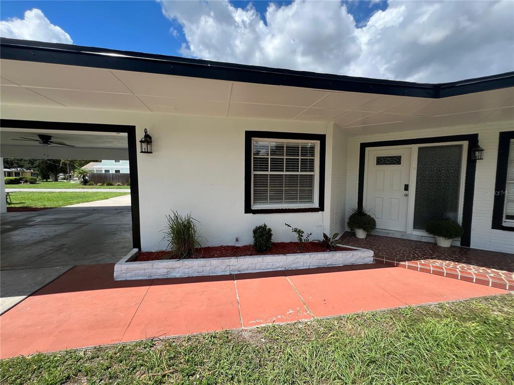 10909 W ELBOW DRIVE, TAMPA, FL — photo 2 of 18