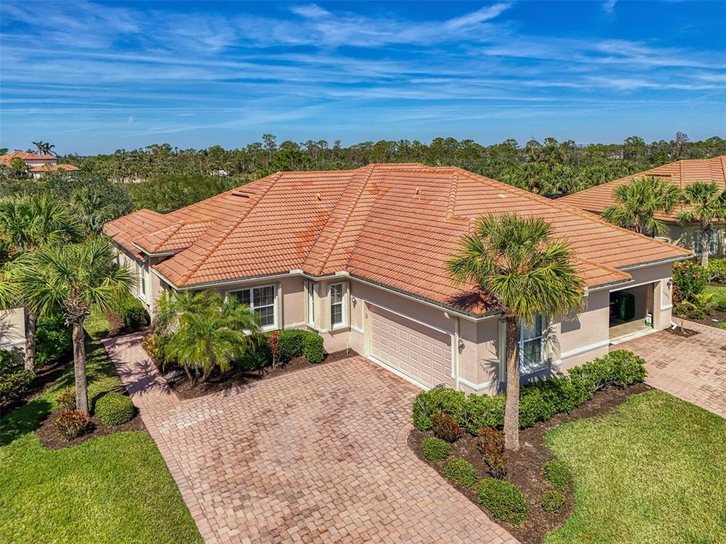 13049 CREEKSIDE LANE