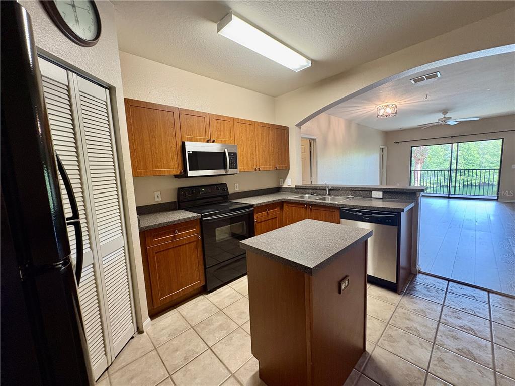 2173 TUSCANY TRACE UNIT 163, PALM HARBOR, FL — photo 5 of 25