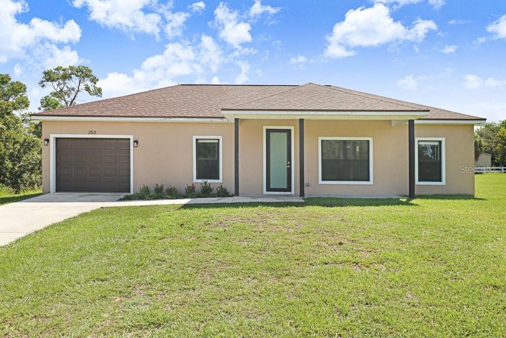 253 HALLMARK AVENUE, LAKE PLACID, FL — photo 2 of 30