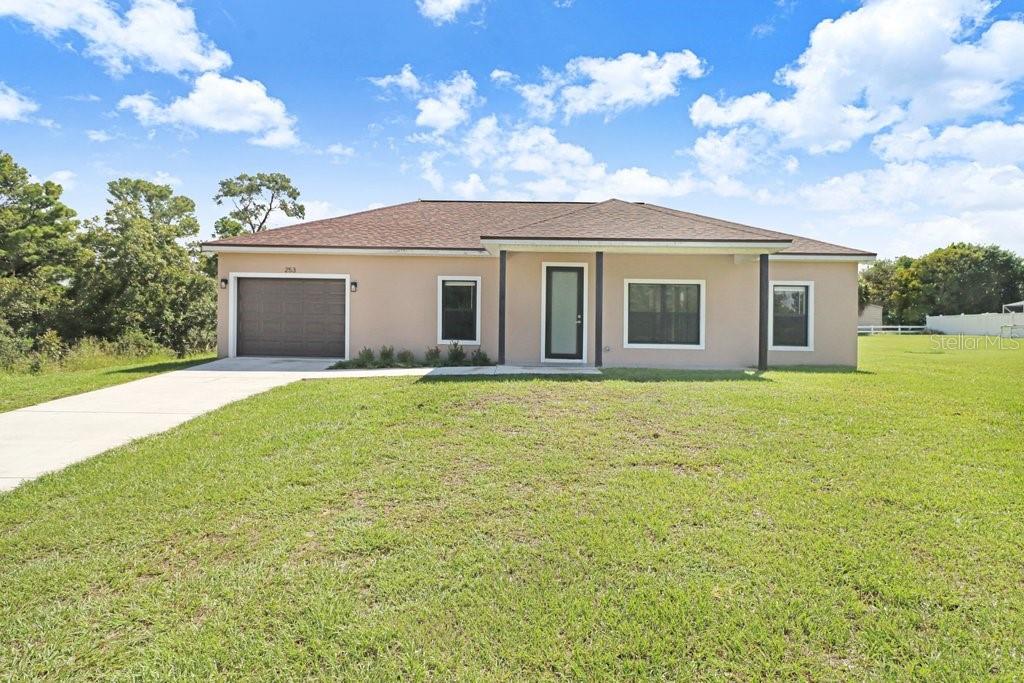 253 HALLMARK AVENUE, LAKE PLACID, FL — photo 3 of 30
