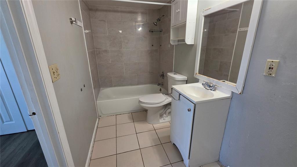 1802 BARTON DRIVE UNIT 7, KISSIMMEE, FL — photo 2 of 8