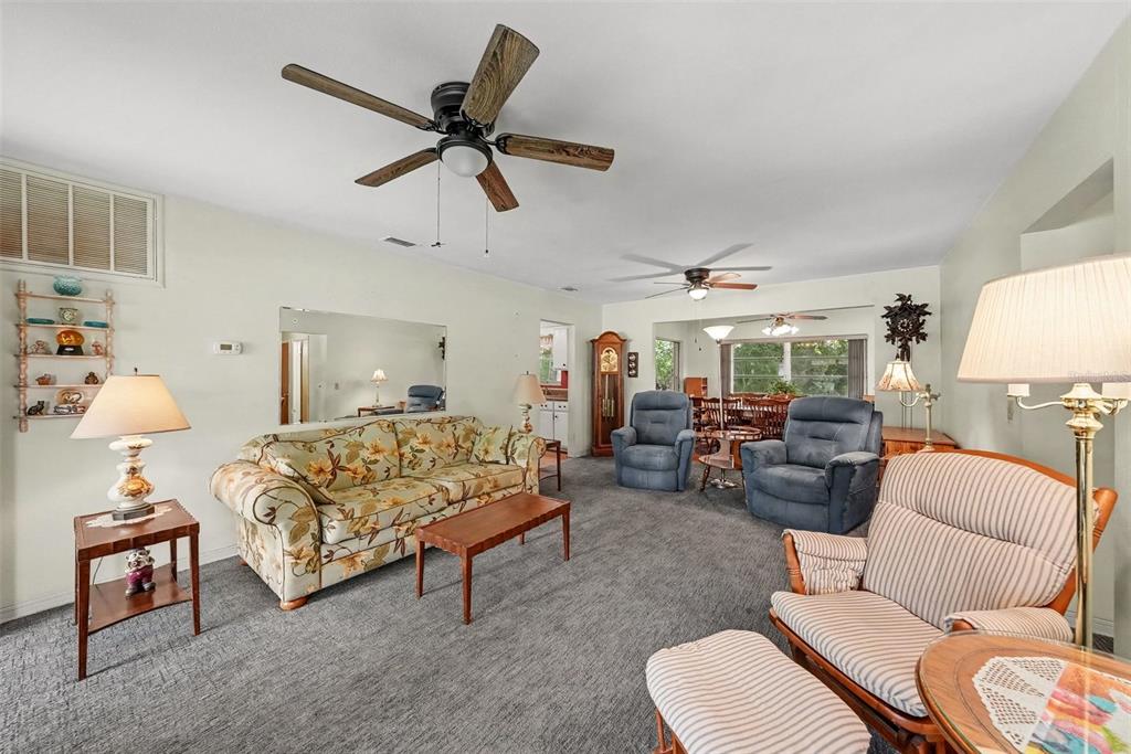 2400 INDIGO DR, CLEARWATER, FL — photo 4 of 22