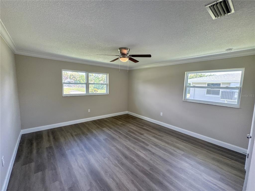 322 READING STREET NW, PORT CHARLOTTE, FL — photo 5 of 17