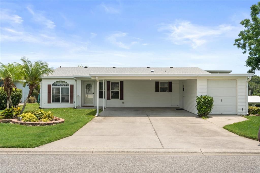 2713 LAKE GRASSMERE COURT UNIT 893