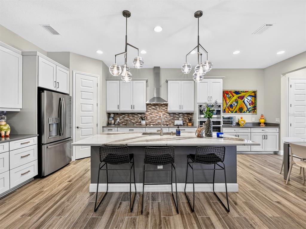 800 TAILWIND PLACE, SARASOTA, FL — photo 4 of 30