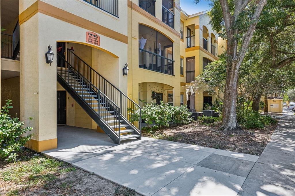 5616 PINNACLE HEIGHTS CIRCLE UNIT 307