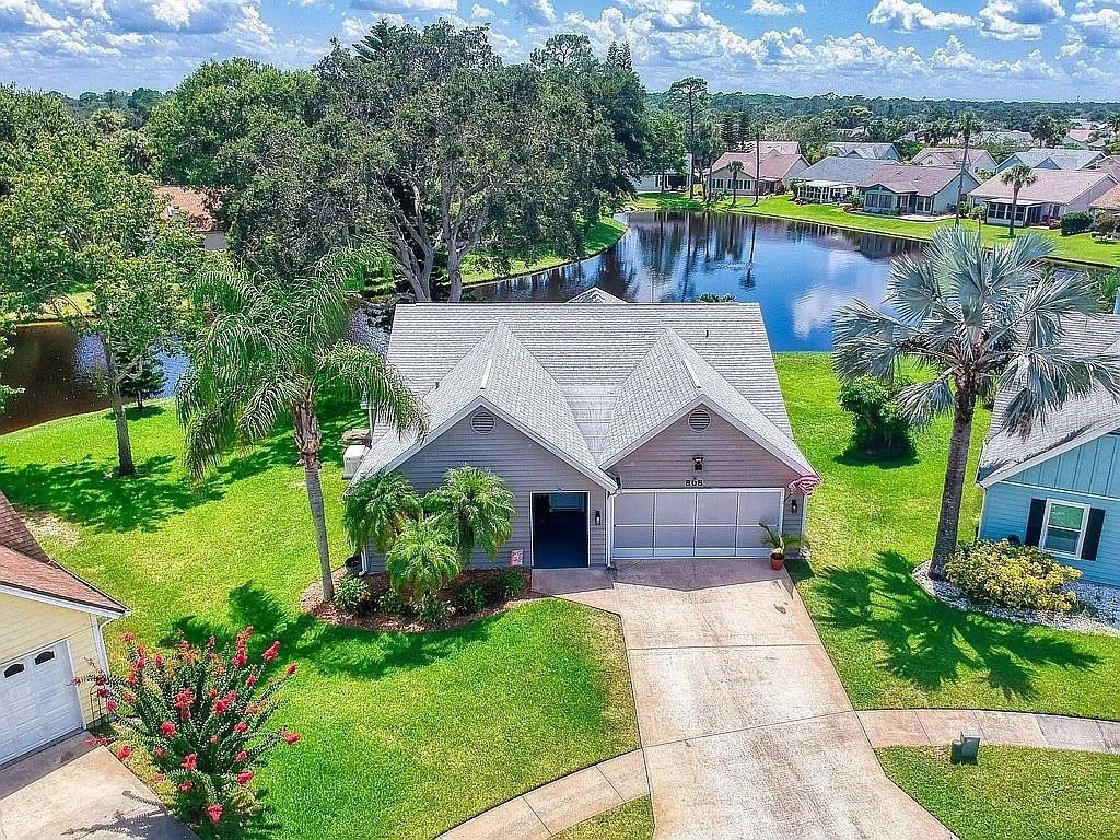 808 SOFT PINE COURT
