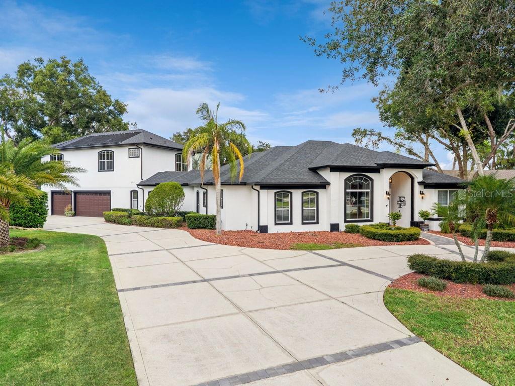 1066 CEASARS CT, MOUNT DORA, FL — photo 3 of 30