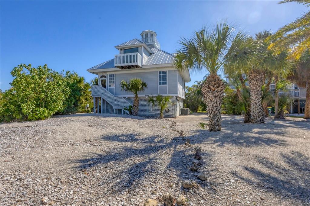 310 KETTLE HARBOR DRIVE, PLACIDA, FL — photo 2 of 30