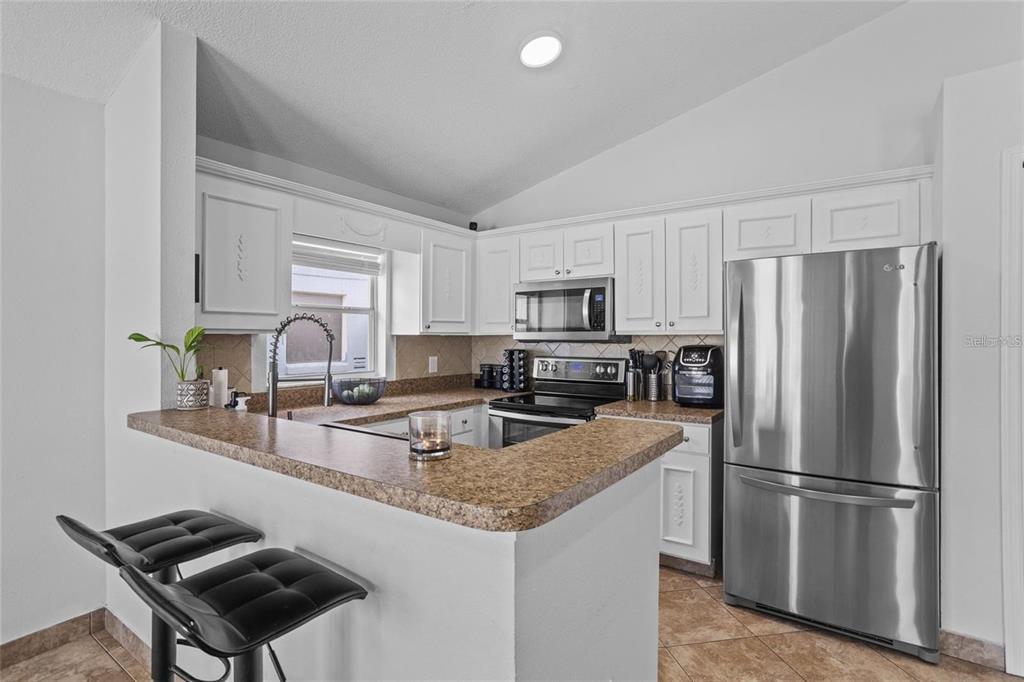 2239 SANTA LUCIA STREET, KISSIMMEE, FL — photo 5 of 15