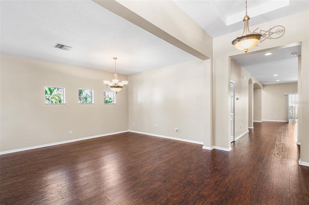 443 YORK DALE DRIVE, RUSKIN, FL — photo 4 of 30