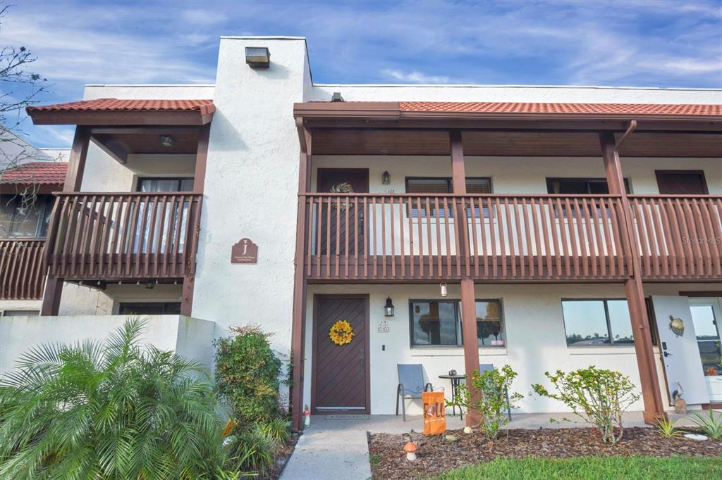 10203 VILLAGE DRIVE UNIT J23, LAKE WALES, FL — photo 2 of 30
